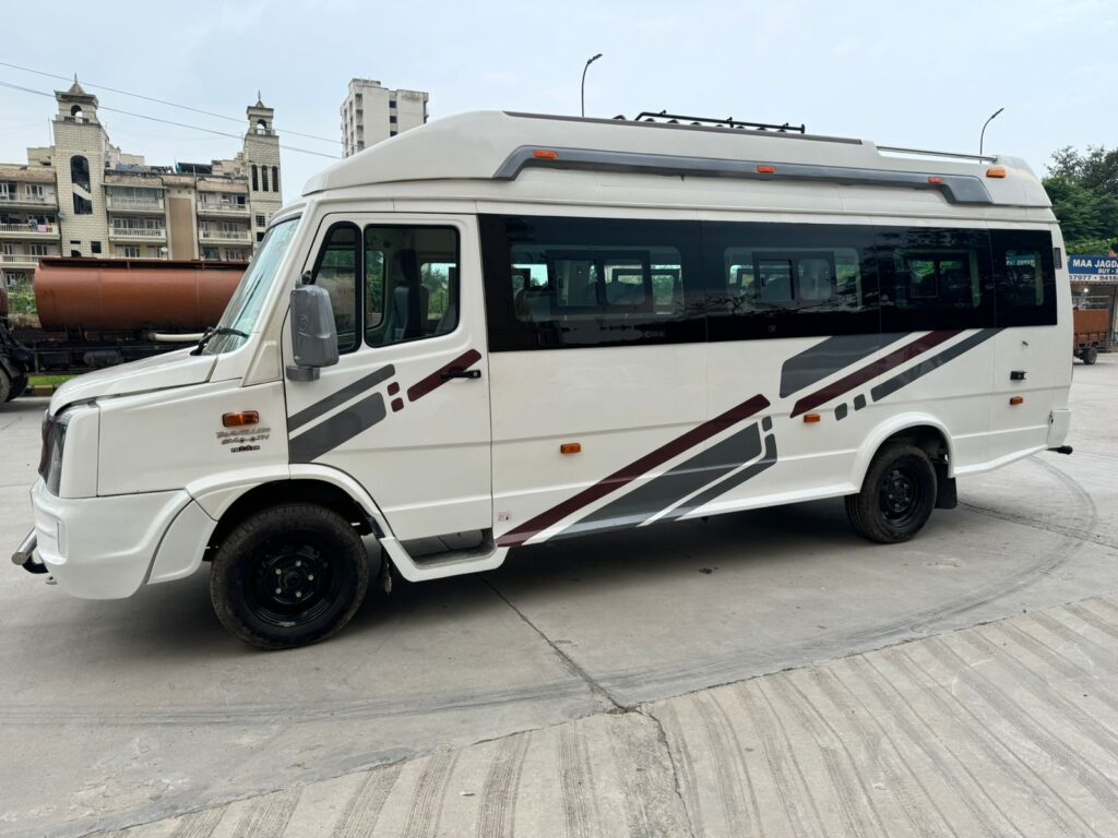 Tempo Traveller Varanasi Group Cab