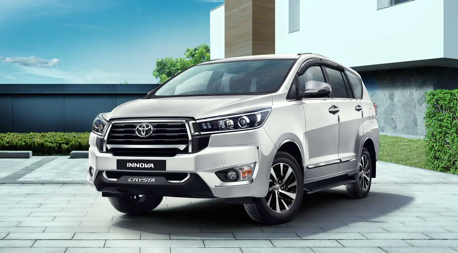 Premium SUV Cab Fortuner Varanasi